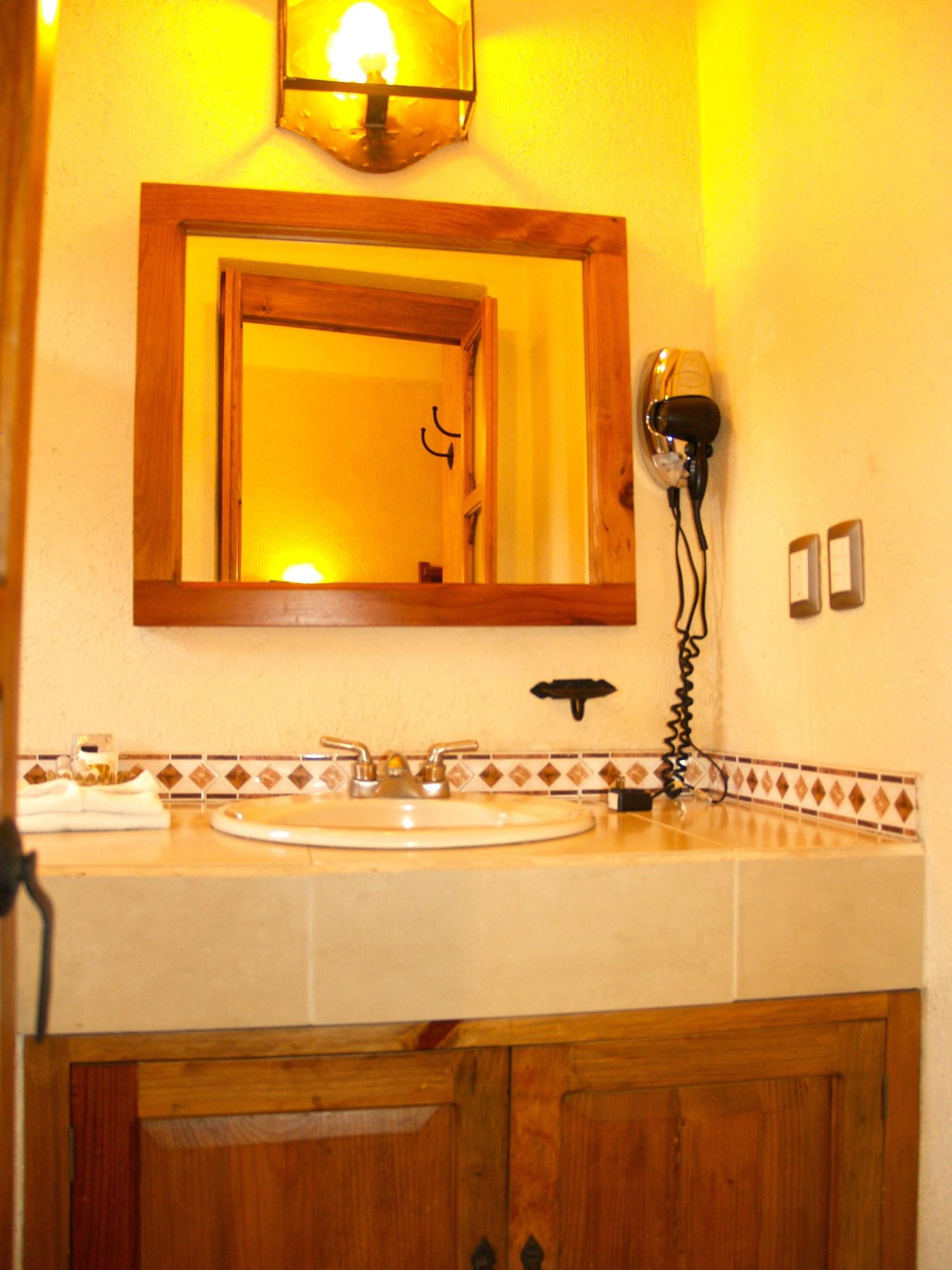 Hotel Refugio Del Angel Pátzcuaro Dış mekan fotoğraf