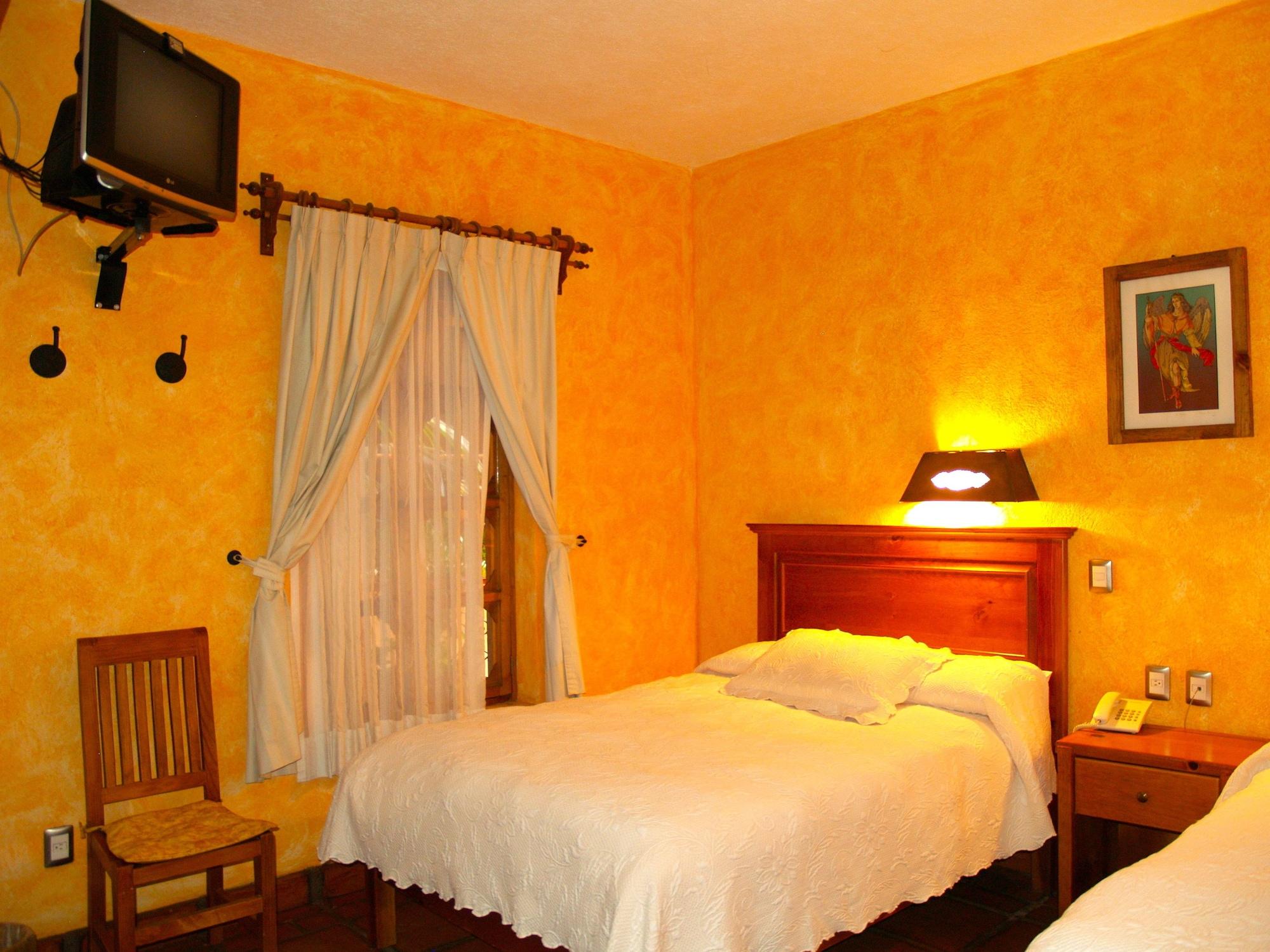 Hotel Refugio Del Angel Pátzcuaro Dış mekan fotoğraf