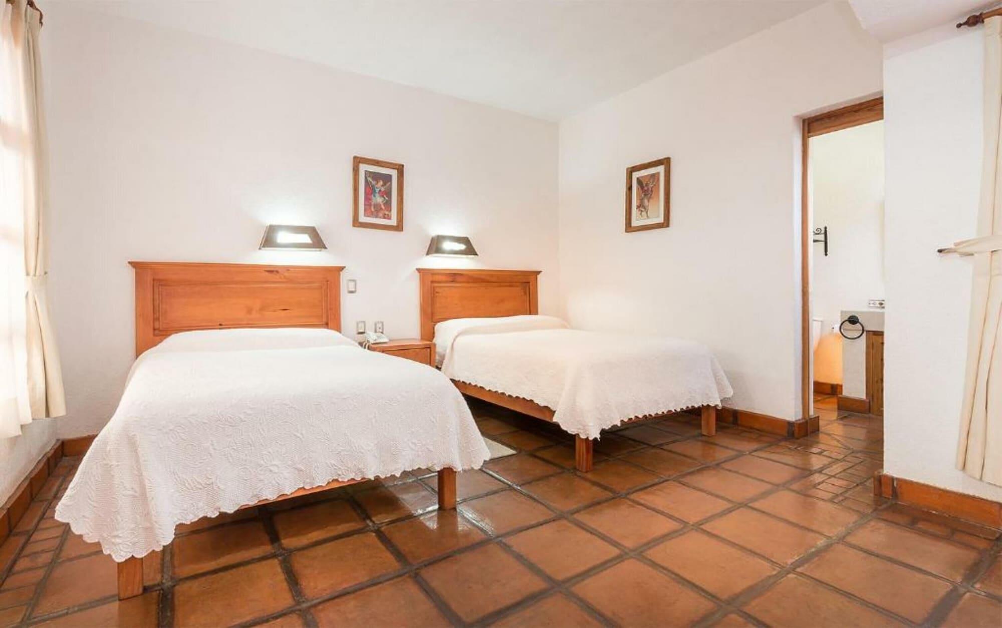 Hotel Refugio Del Angel Pátzcuaro Dış mekan fotoğraf