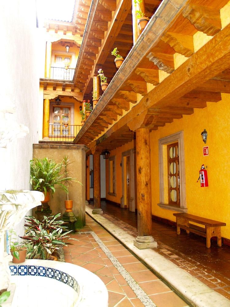 Hotel Refugio Del Angel Pátzcuaro Dış mekan fotoğraf