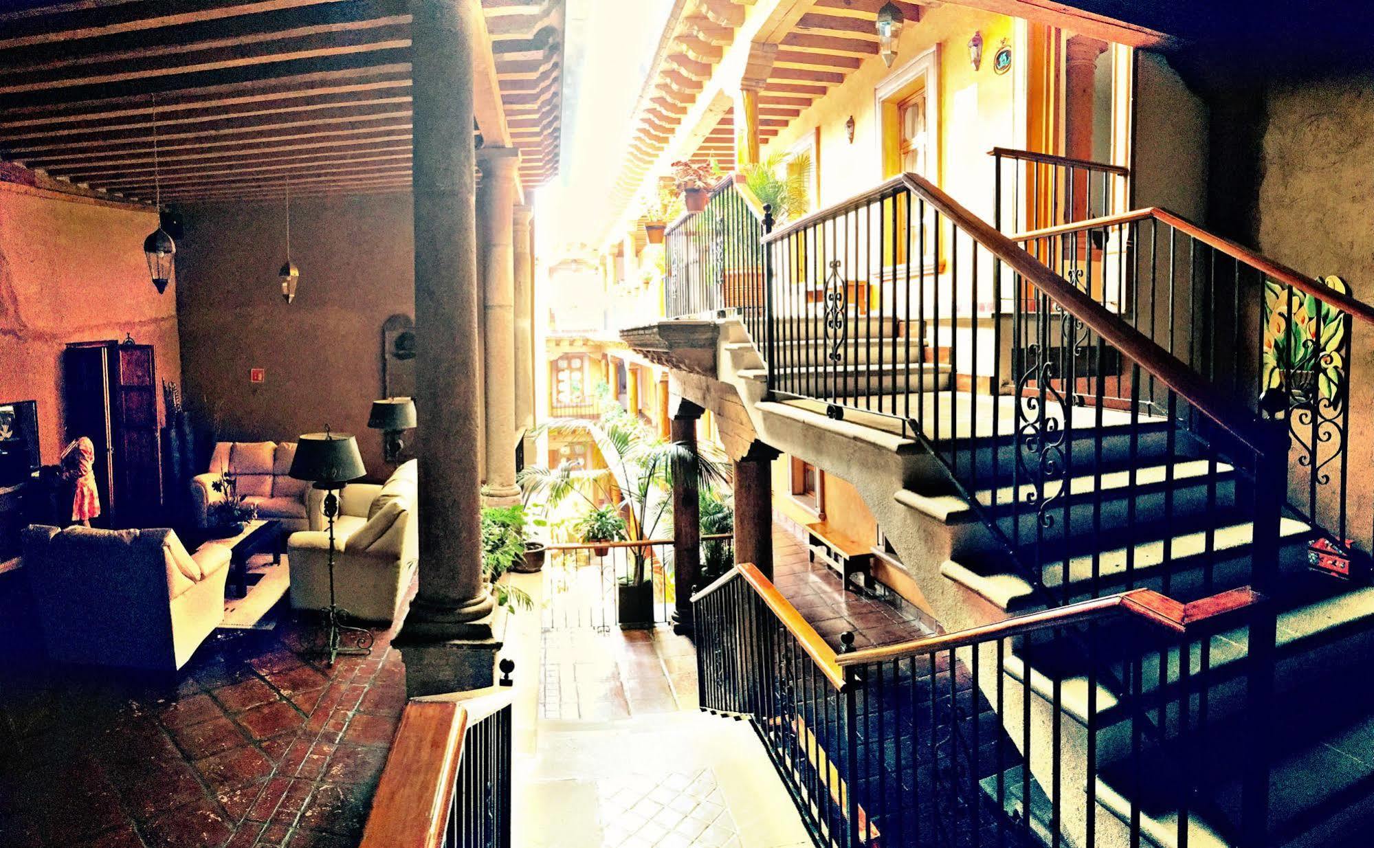 Hotel Refugio Del Angel Pátzcuaro Dış mekan fotoğraf